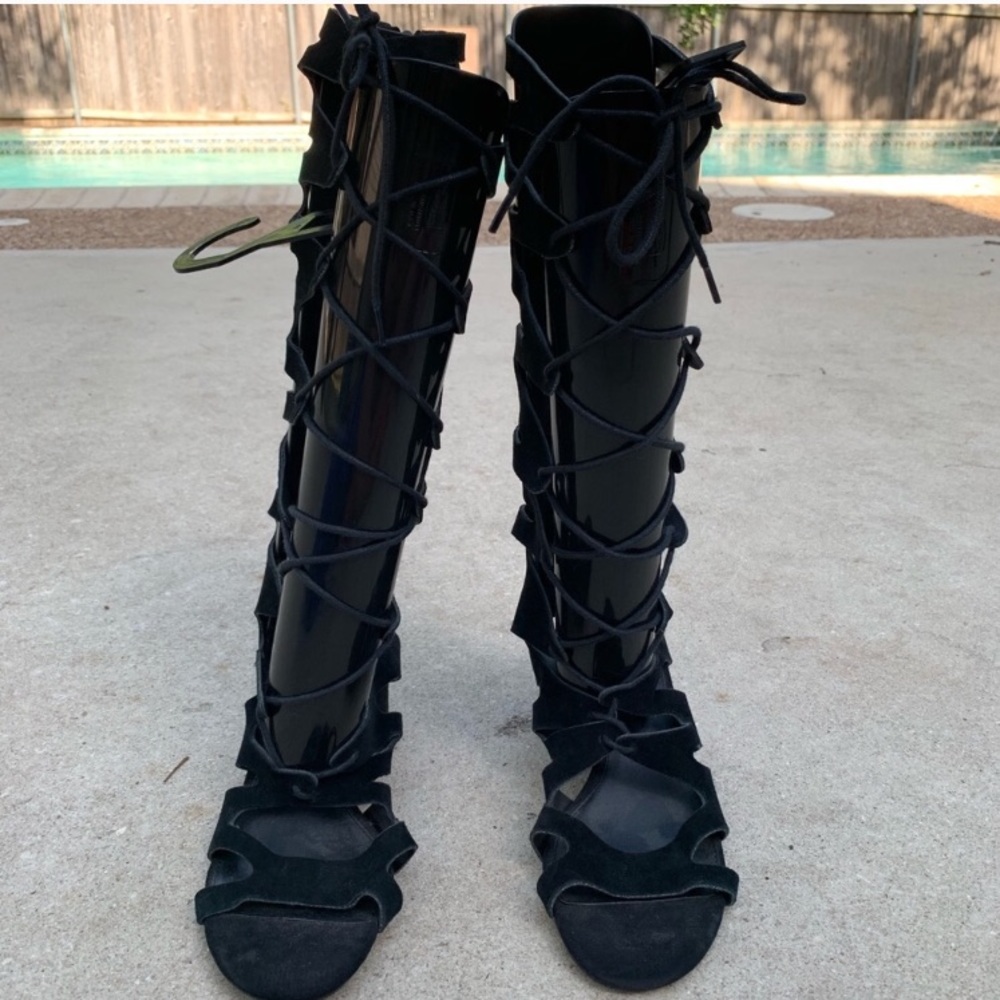 Steve Madden Lorraine Gladiator Suede Sandal l 7.5